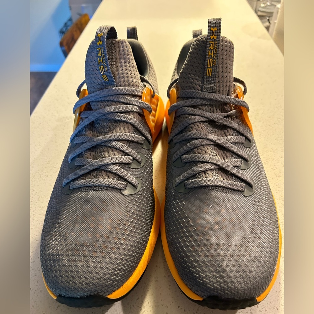 Men's UA HOVR™ Rise 3 Training Shoes, size 11.5, gray/orange